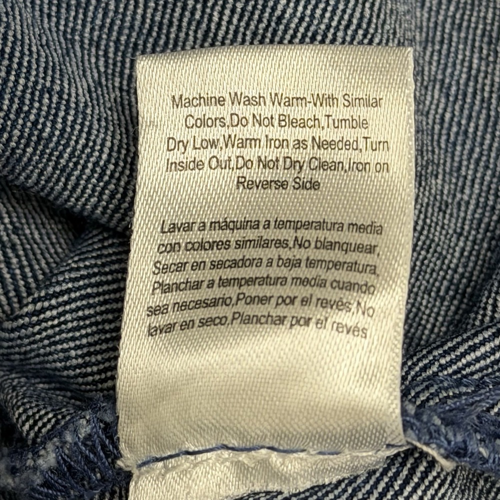 Venus Women's Size Small Blue Denim Jean Jacket Pockets Long Sleeve Button Close - Picture 6 of 7